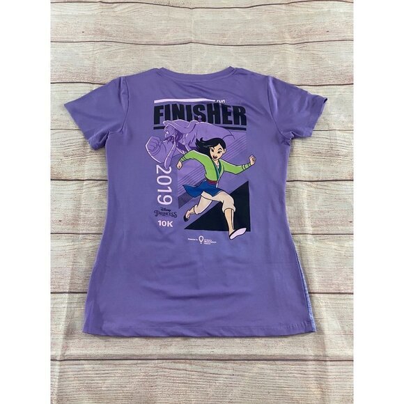 Run Disney Women's Enchanted 10K Marathon Purple Graphic Short 2019 - Small - Picture 8 of 11